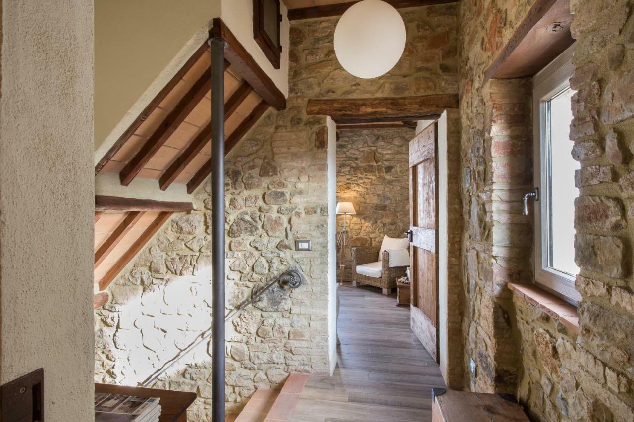 La Casa Di Alice Castelnuovo dellʼAbate Exterior foto